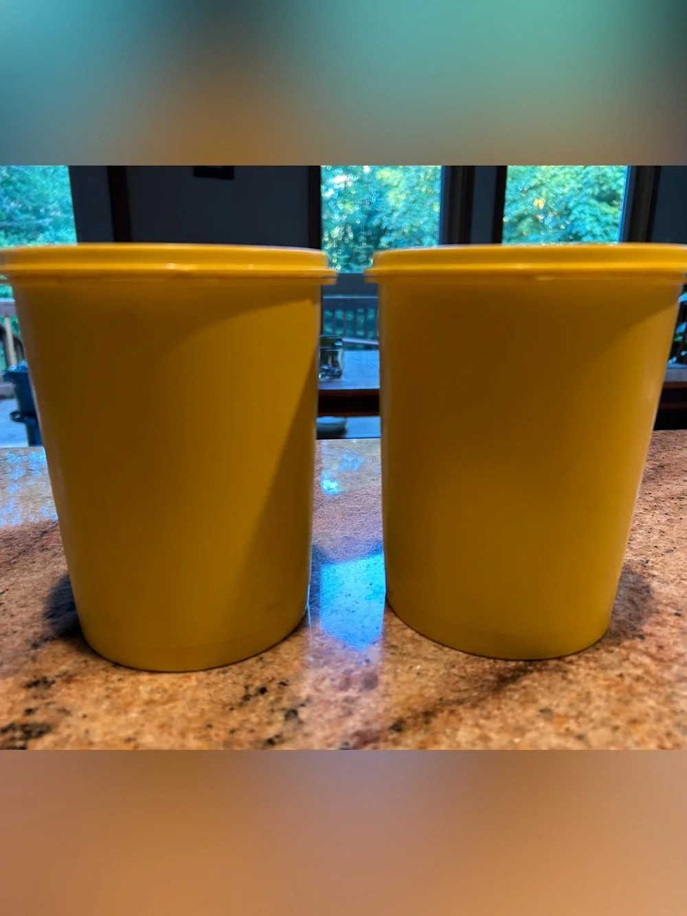 Tupperware Servalier Canister Set (2) Vintage #811-13 #811-14